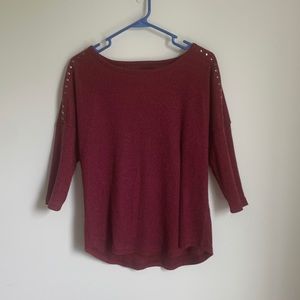 Maroon sweater